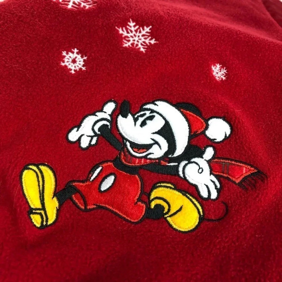 Disney Store fleece blanket red Christmas Mickey Mouse Santa 29”x29” - Picture 7 of 7